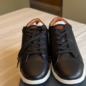 G.H. Bass Men’s Brandon Black Leather Shoes, size 11.5